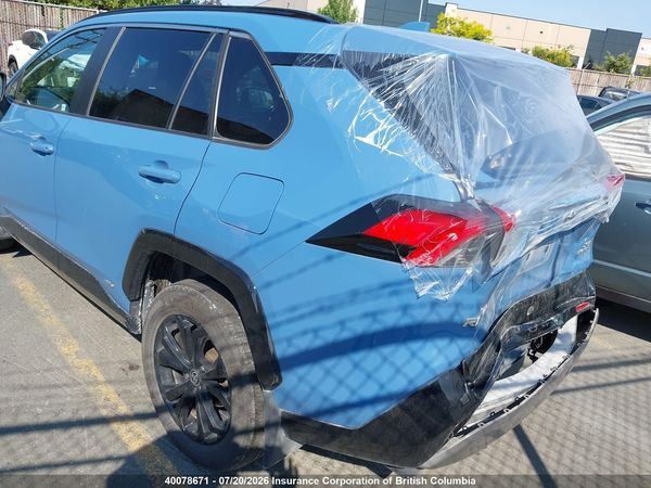 2024 TOYOTA RAV4 SE