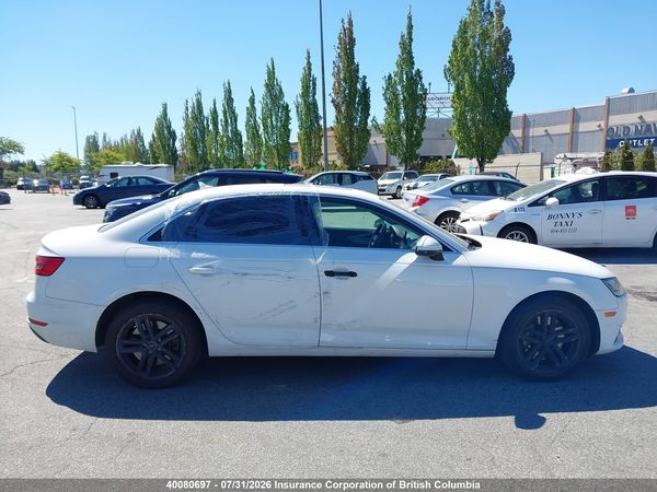2017 AUDI A4 quattro Premium