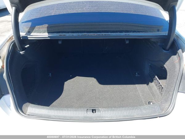 2017 AUDI A4 quattro Premium