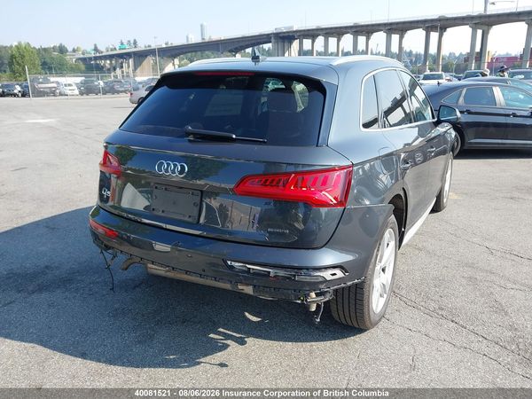 2019 AUDI Q5 quattro Prestige
