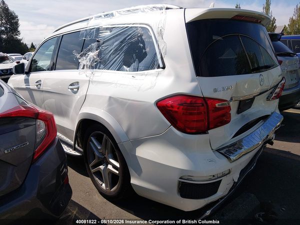 2015 MERCEDES-BENZ GL 350 BLUETEC — I3