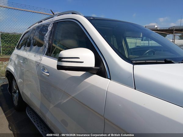 2015 MERCEDES-BENZ GL 350 BLUETEC — I14