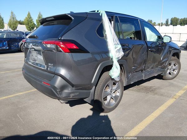 2022 TOYOTA RAV4 XLE/XLE PREMIUM
