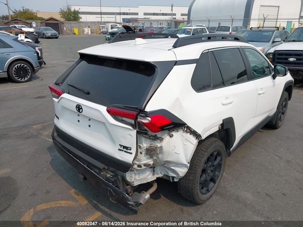 2020 TOYOTA RAV4 Adventure
