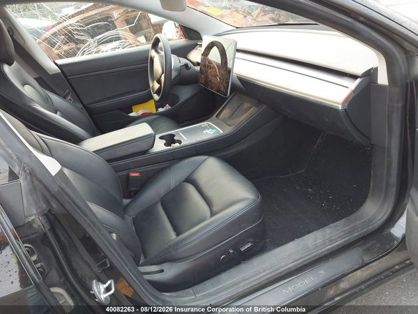 2021 TESLA MODEL 3 — I5