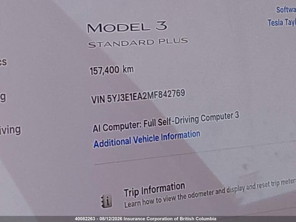 2021 TESLA MODEL 3 — I7