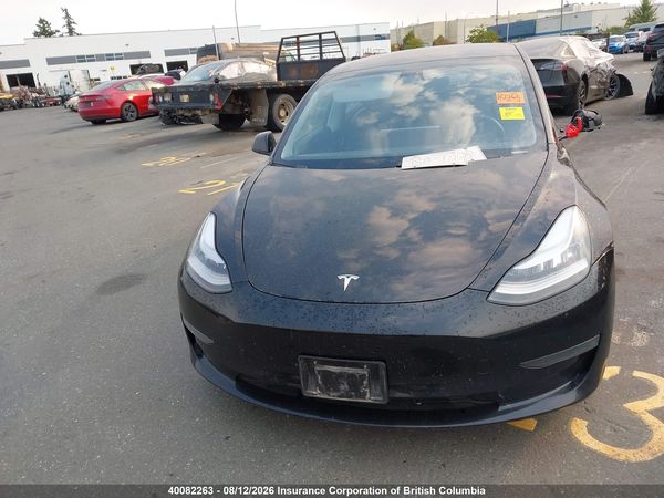 2021 TESLA MODEL 3 — I13