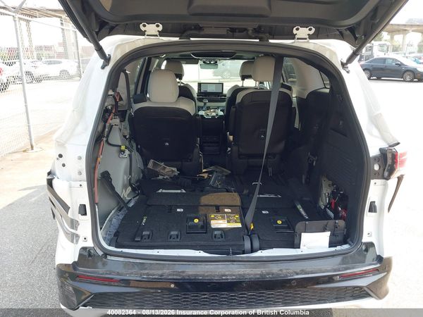 2025 TOYOTA SIENNA LE/XSE/LIMITED/PLATINUM