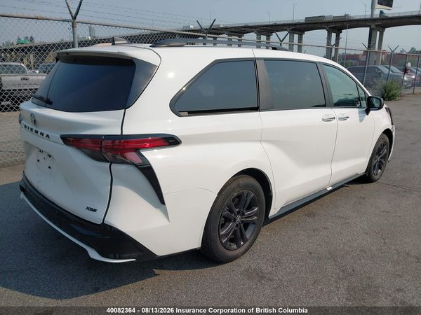 2025 TOYOTA SIENNA LE/XSE/LIMITED/PLATINUM