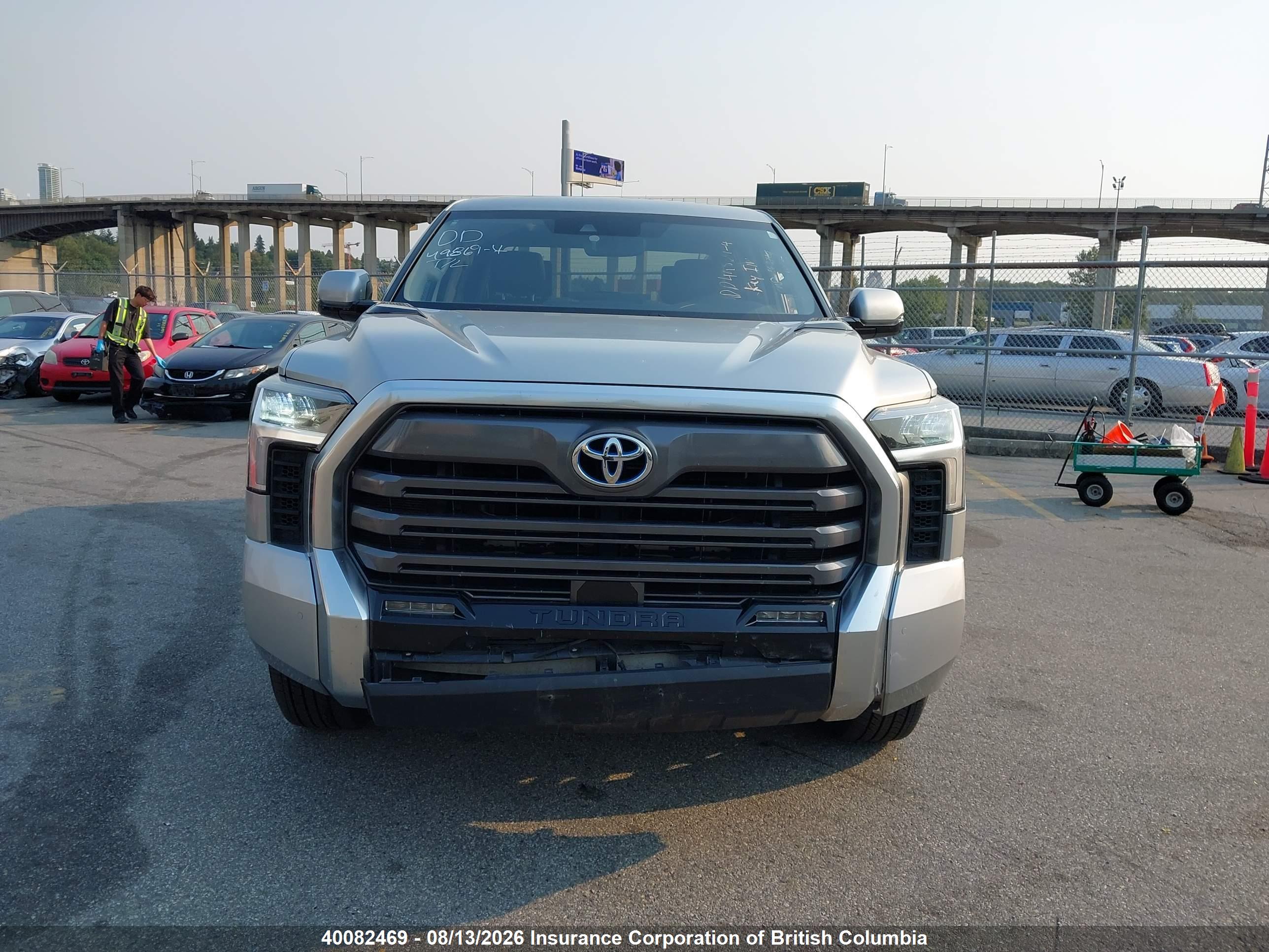 2022 TOYOTA TUNDRA
