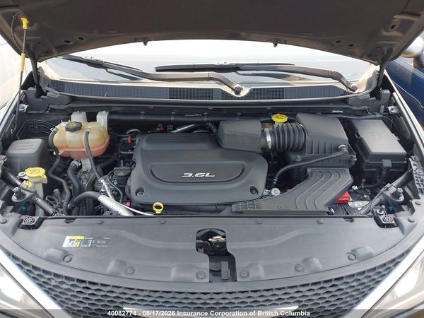 2018 CHRYSLER PACIFICA TOURING L PLUS — I10
