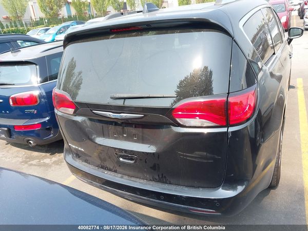 2018 CHRYSLER PACIFICA TOURING L PLUS — I17
