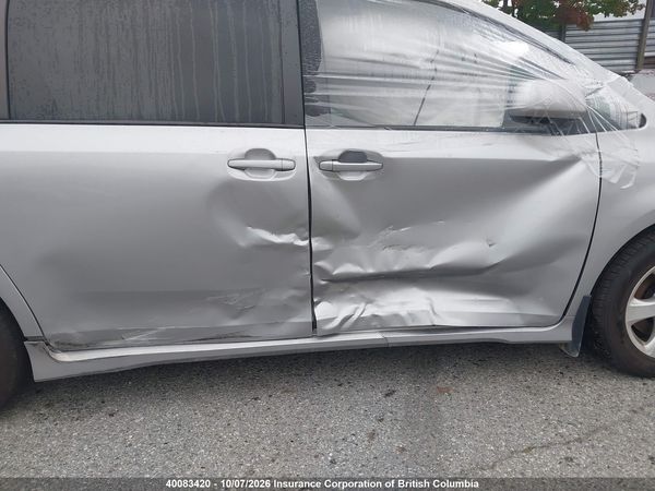 2018 TOYOTA SIENNA LE — I6