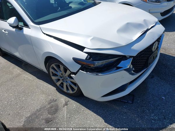 2021 MAZDA 3 PREMIUM