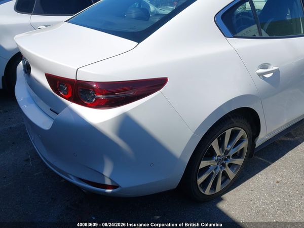 2021 MAZDA 3 PREMIUM