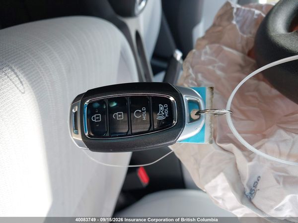 2022 HYUNDAI KONA SEL/SE — I11