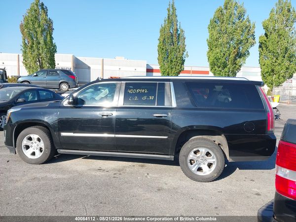 2017 CADILLAC ESCALADE ESV PREMIUM LUXURY