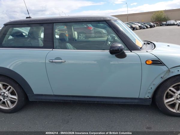 2013 MINI COOPER