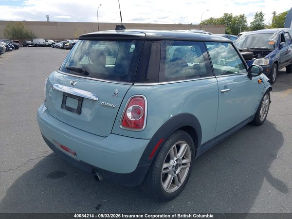 2013 MINI COOPER