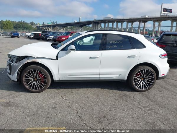 2023 PORSCHE MACAN S — I14