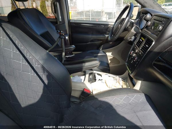2016 DODGE GRAND CARAVAN SE