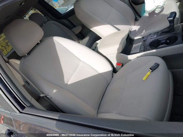 2018 KIA SEDONA LX