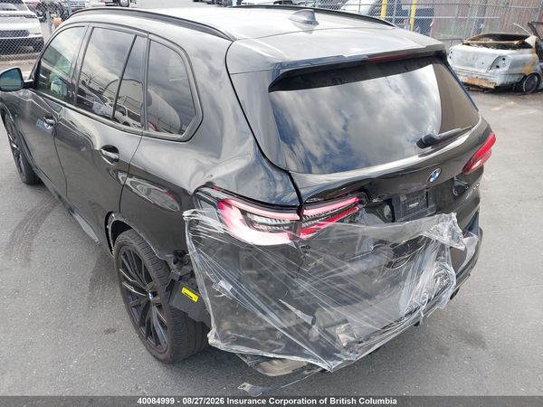 2021 BMW X5 M50i