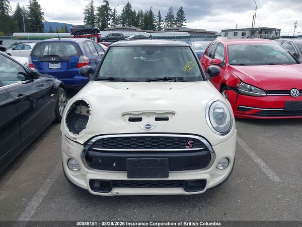 2015 MINI COOPER S
