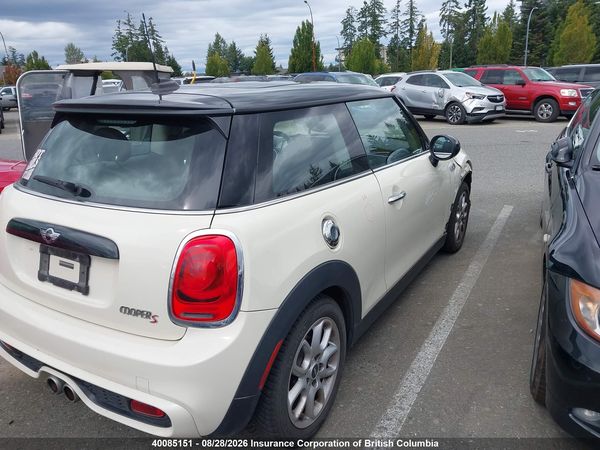 2015 MINI COOPER S