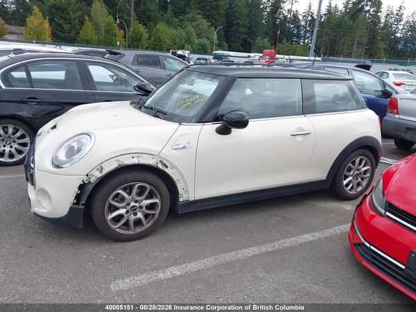 2015 MINI COOPER S