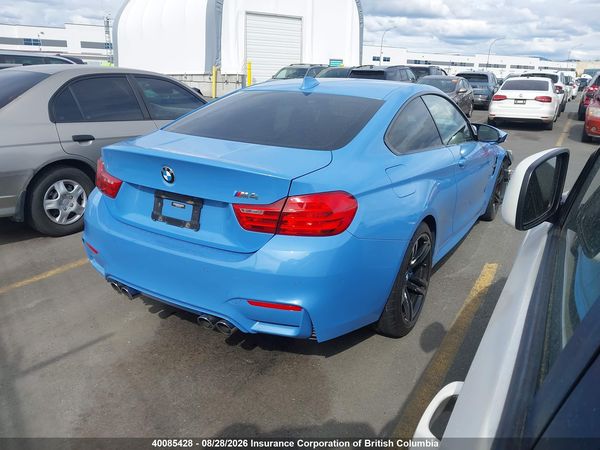 2015 BMW M4