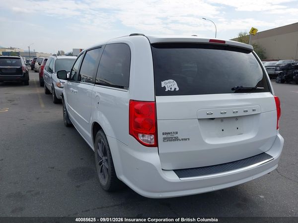 2017 DODGE GRAND CARAVAN SE