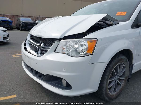 2017 DODGE GRAND CARAVAN SE