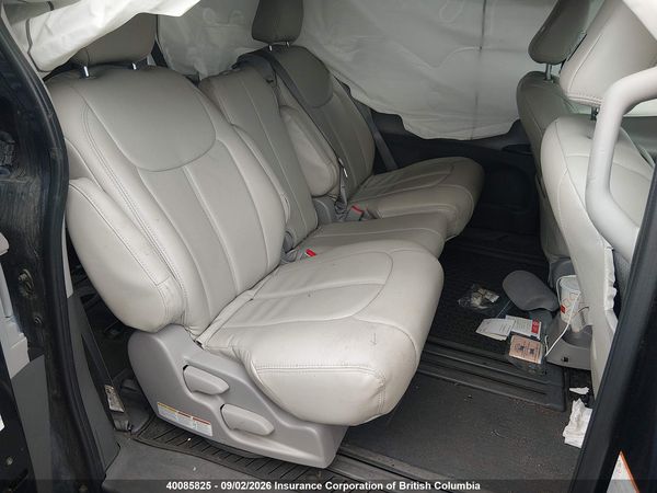 2020 TOYOTA SIENNA LE — I8