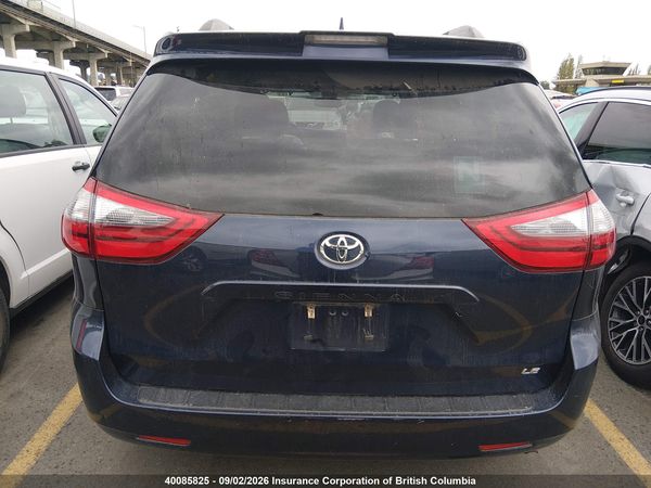 2020 TOYOTA SIENNA LE — I17