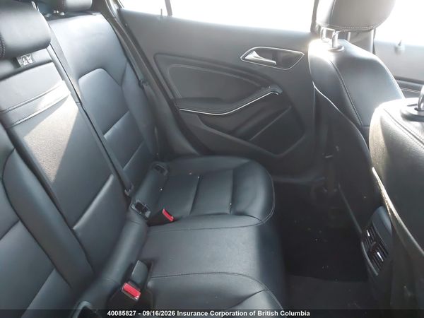 2015 MERCEDES-BENZ GLA 250 4MATIC — I8