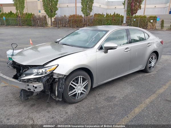 2016 LEXUS ES 300H