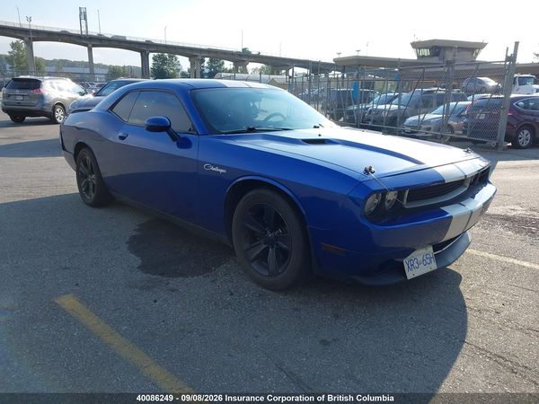 2012 DODGE CHALLENGER SXT plus