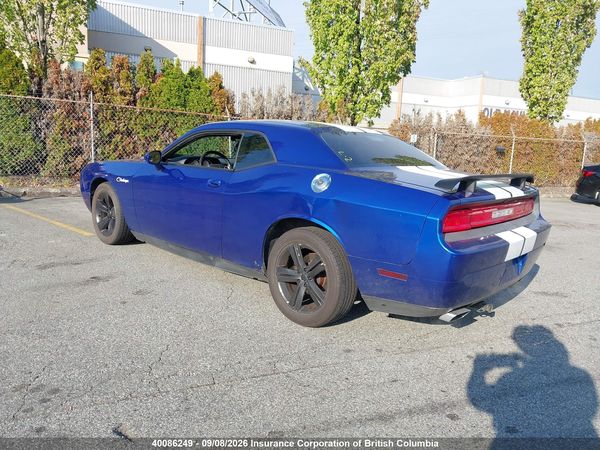 2012 DODGE CHALLENGER SXT plus