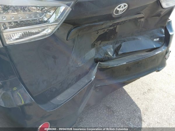 2012 TOYOTA SIENNA SE 8 PASSENGER