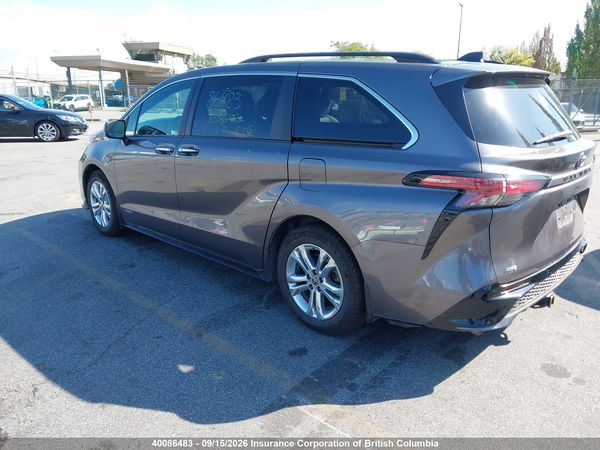 2021 TOYOTA SIENNA XSE 7-PASSENGER — I3