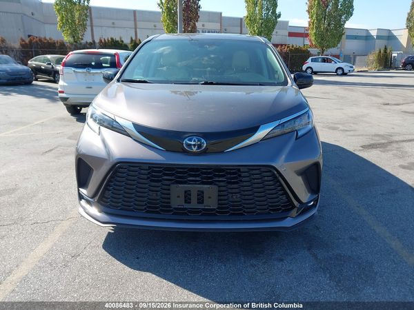 2021 TOYOTA SIENNA XSE 7-PASSENGER — I13