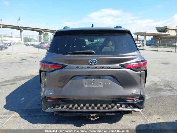 2021 TOYOTA SIENNA XSE 7-PASSENGER — I17