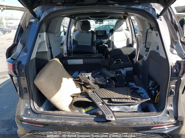 2021 TOYOTA SIENNA XSE 7-PASSENGER — I22