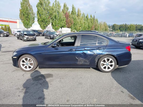 2012 BMW 320I