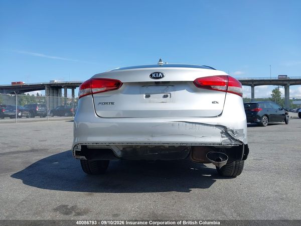 2017 KIA FORTE EX