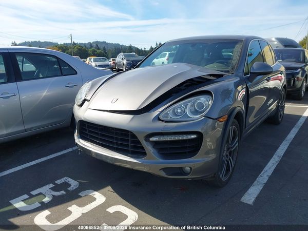 2012 PORSCHE CAYENNE TURBO