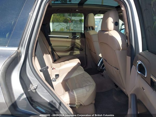 2012 PORSCHE CAYENNE TURBO