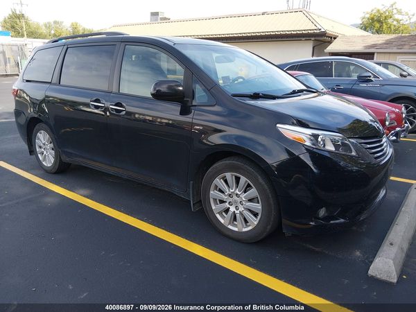 2017 TOYOTA SIENNA XLE 7 PASSENGER