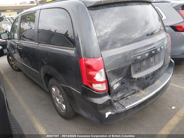 2012 DODGE GRAND CARAVAN SE — I3